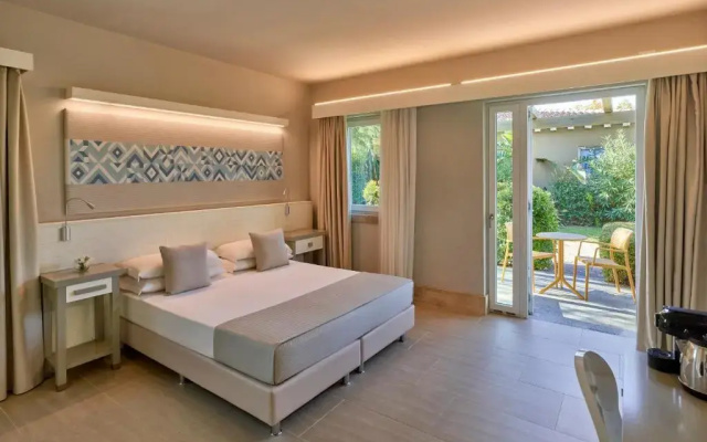 Resort Is Serenas Badesi Village