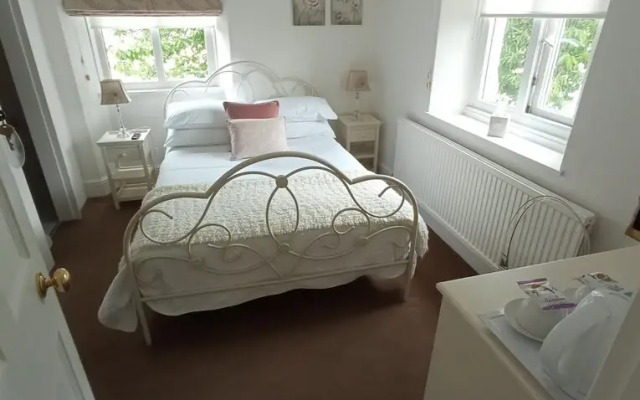 Ivy House Hotel