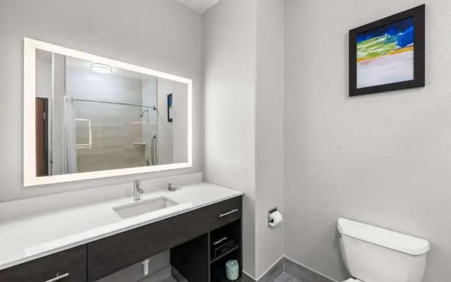 Best Western Palace Inn & Suites