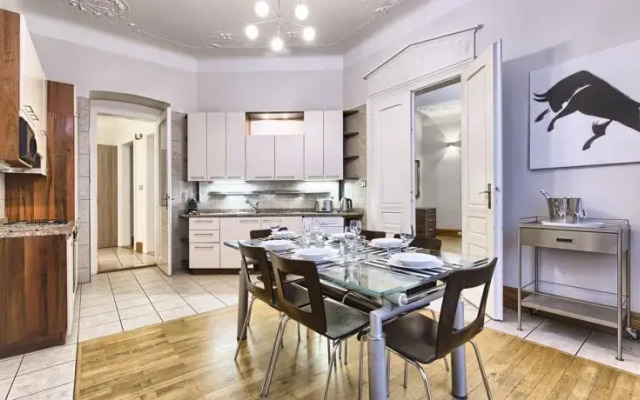 Residence Brehova