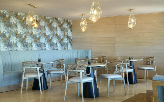 Hotel Dom Jose Beach Hotel