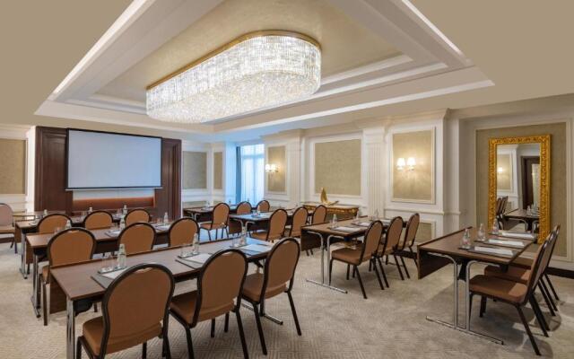 Riviera Rayhaan by Rotana Doha
