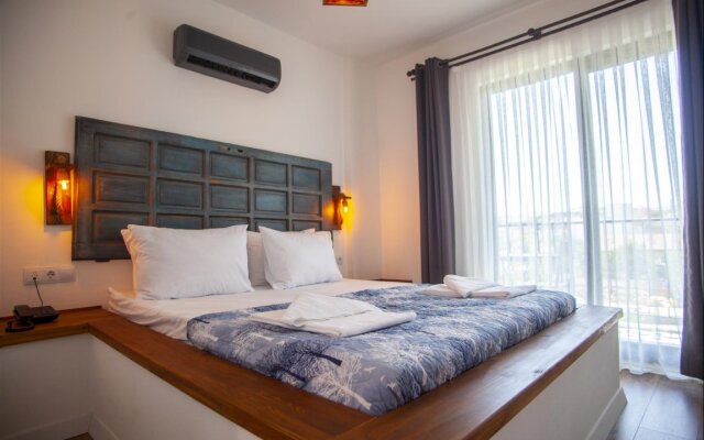 Smyrna Hotel