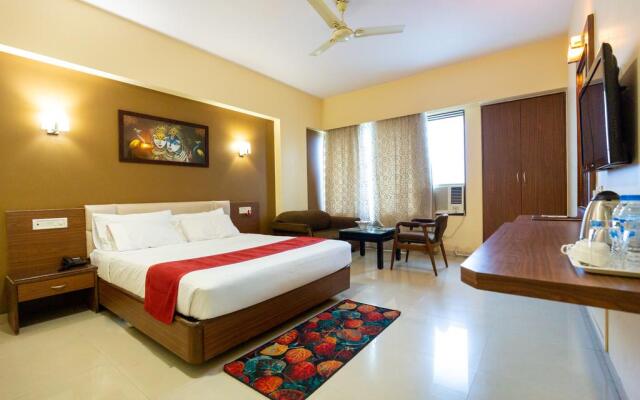 Hotel Express Inn Next To BigBazar	