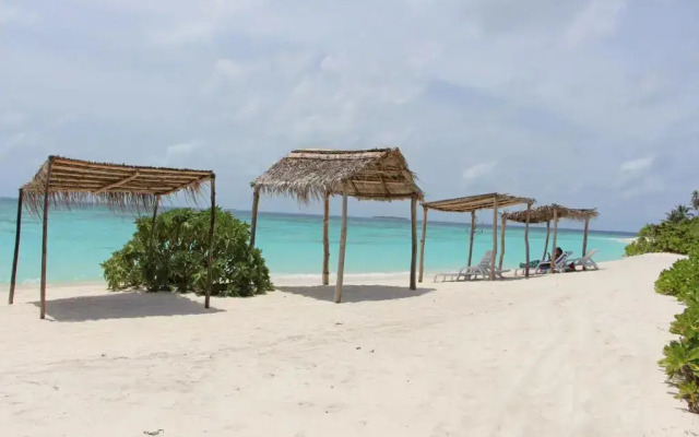 The Castaway Retreat Hotel