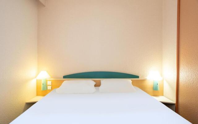 B&B HOTEL Arras Centre Les Places