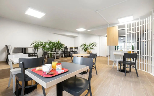 B&B HOTEL Lyon Centre Monplaisir