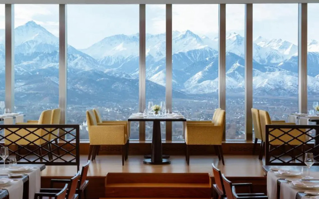 Отель The Ritz-carlton, Almaty