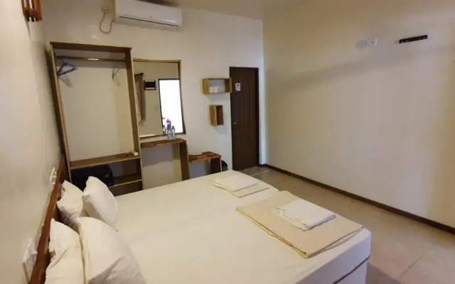 Surf Deck Guest House