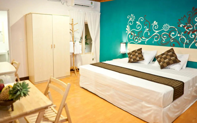 Stingray Beach Inn