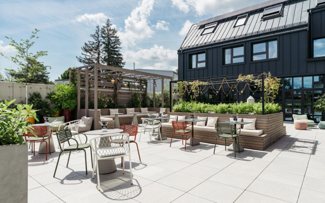 Hotel Schani UNO City