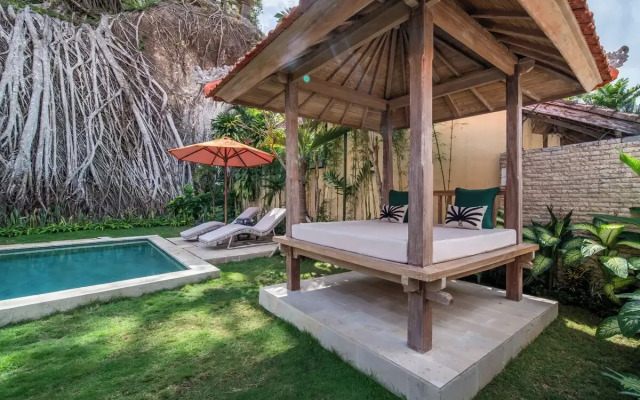 Tropical Villa Sinar Maluku
