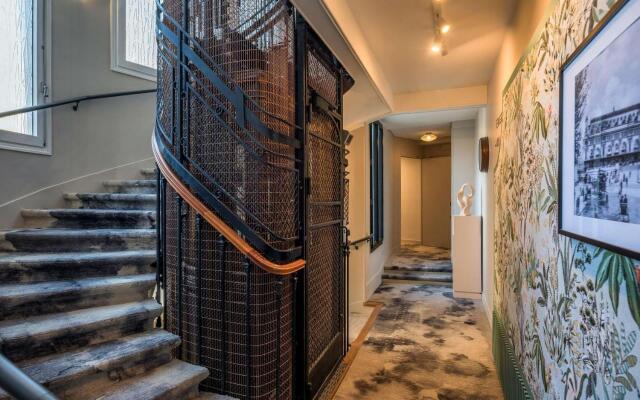 Hotel Camille Paris Gare de Lyon, Tapestry Collection by Hilton