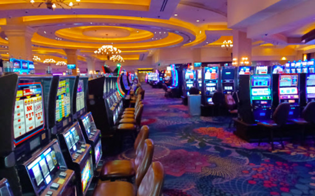 Island View Casino Resort Hotel