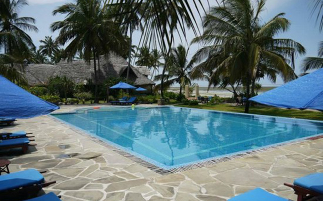 Salama Bling Beach Resort