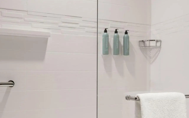 Residence Inn by Marriott Milwaukee Brookfield at Poplar Creek