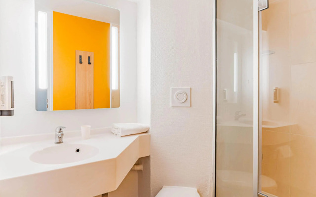 B&B Hotel Poitiers 3 Futuroscope