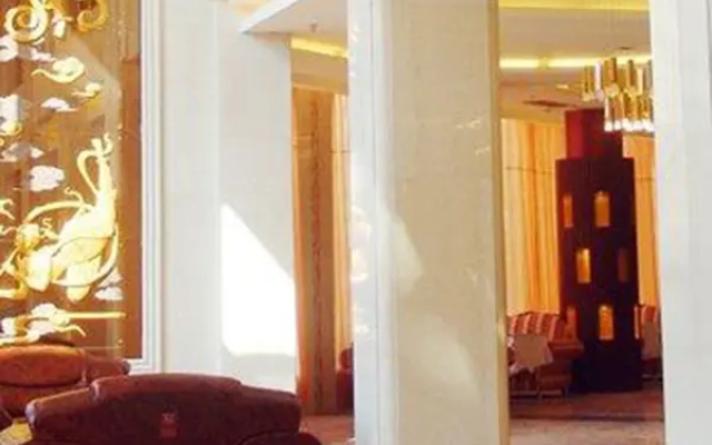 Crown Hotel