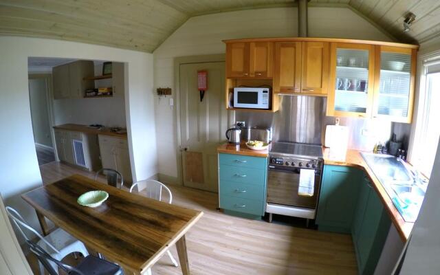 Holiday Home Merri Retreat