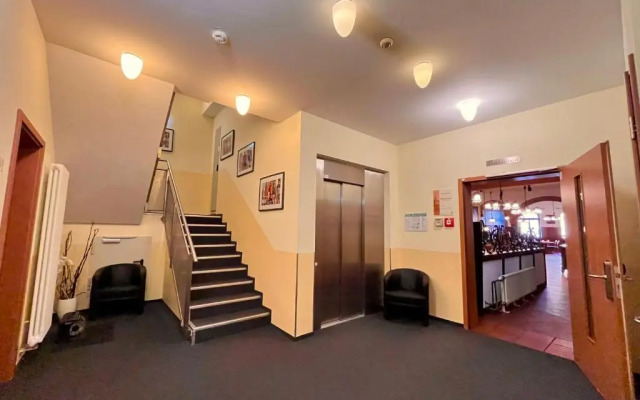 Hotel Hoepfner Burghof