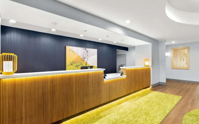 Spark by Hilton Missouri City