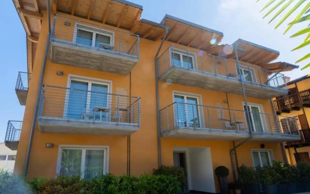 Residence Desire