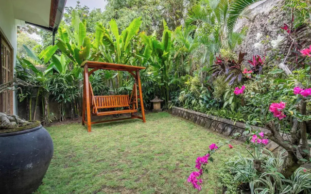 Tropical Villa Sinar Maluku
