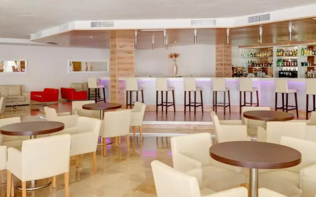 Grupotel Port d'Alcudia
