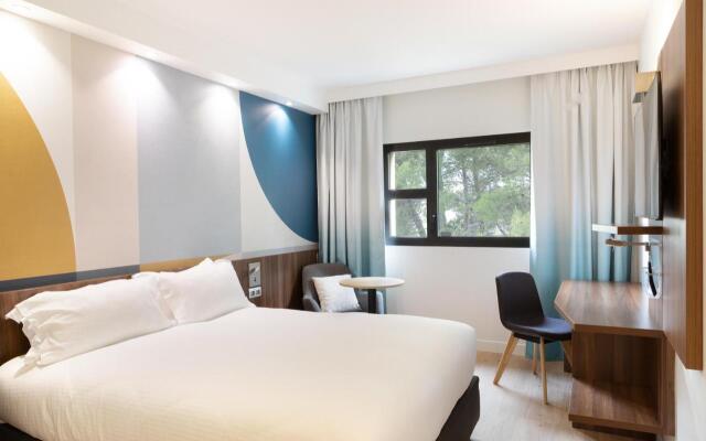 Holiday Inn Marseille Airport by IHG