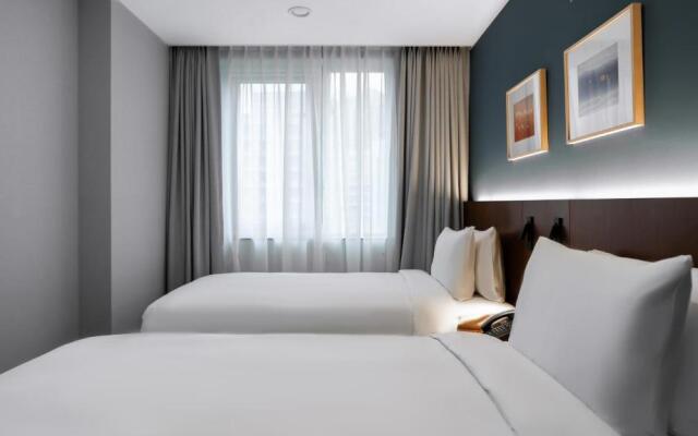 The Prima Hotel Jongno