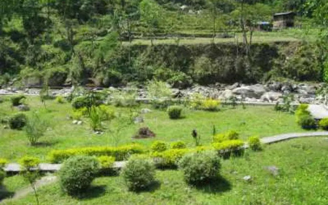 Denzong Shagrila Lords Inn- Hotel & Spa