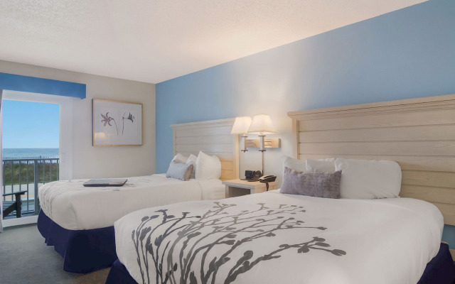 Ocean Sands Beach Boutique Inn - 1 Acre Private Beach