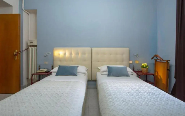 Hotel Italia