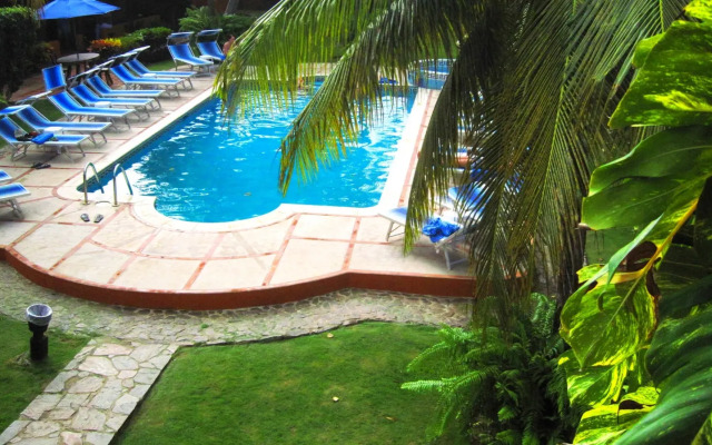 Hotel Costa Linda Beach