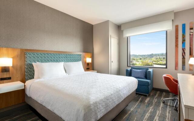 Hampton Inn & Suites San Mateo-San Francisco Airport