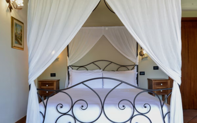 Antico Podere San Francesco Hotel
