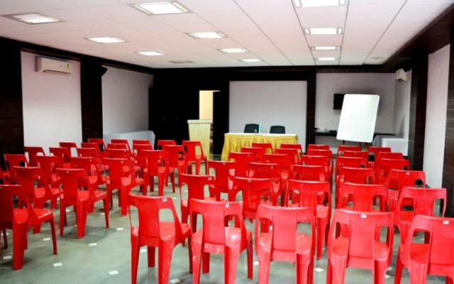 OYO 457 Hotel Mittal Residency
