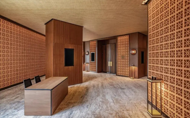 L7 WEST LAKE HANOI By LOTTE HOTELS