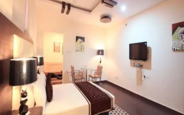 Hotel M Gachibowli by OYO Rooms