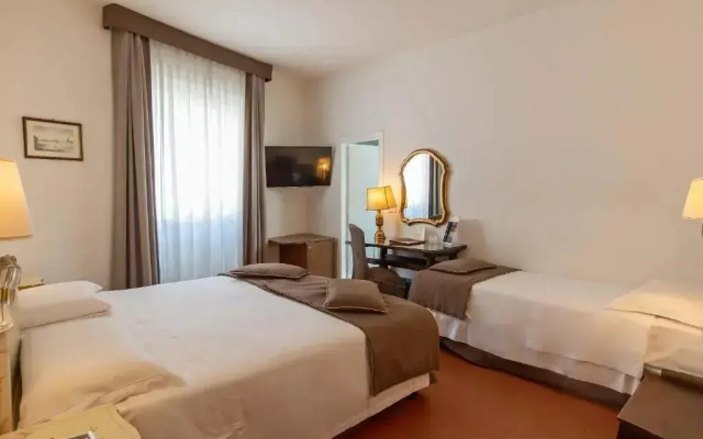 Hotel Machiavelli Palace