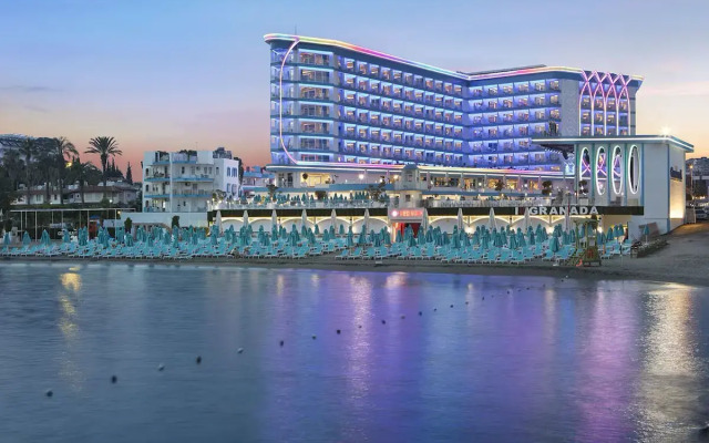 Granada Luxury Beach 