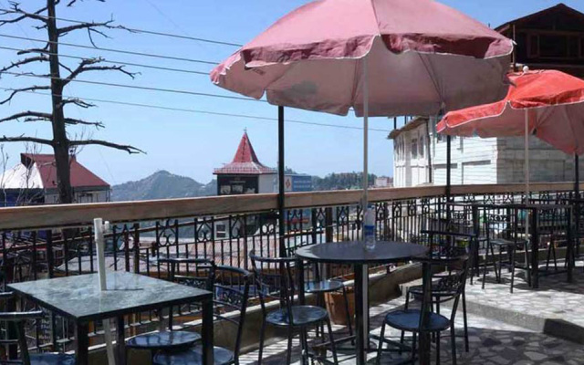 Hotel Samrat Regency