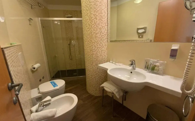 International Beach Hotel
