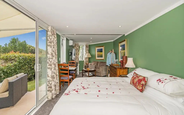 Bayview Valley Lodge