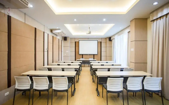 Phavina Hotel Rayong
