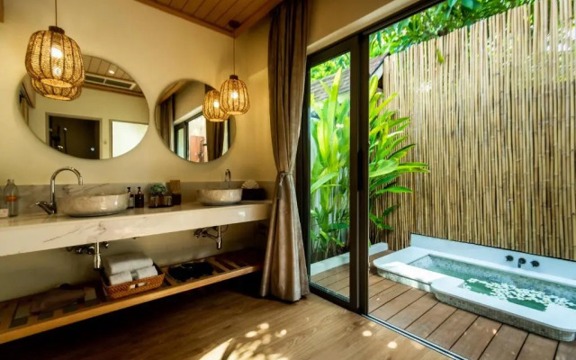 Bandara Spa Resort & Pool Villas, Samui