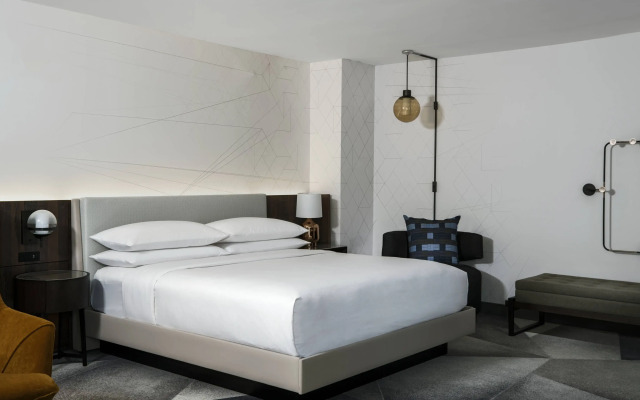 Philadelphia Marriott Old City
