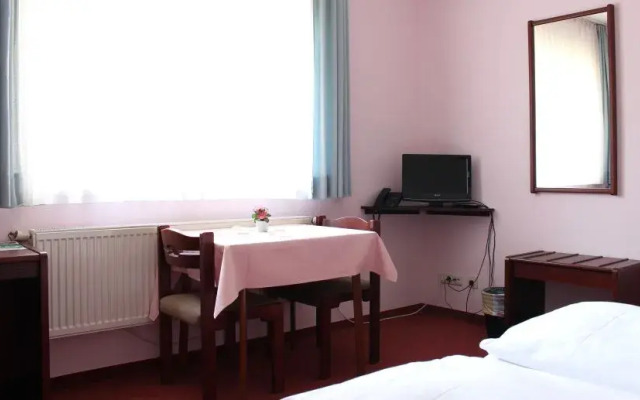 Hotel-Pension Schenk