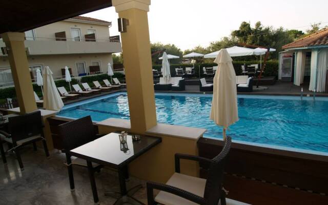 Serenity Luxury Boutique Hotel Agrilia