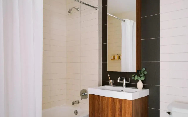 Sonder by Marriott Bonvoy One Platt Apartments Financial District